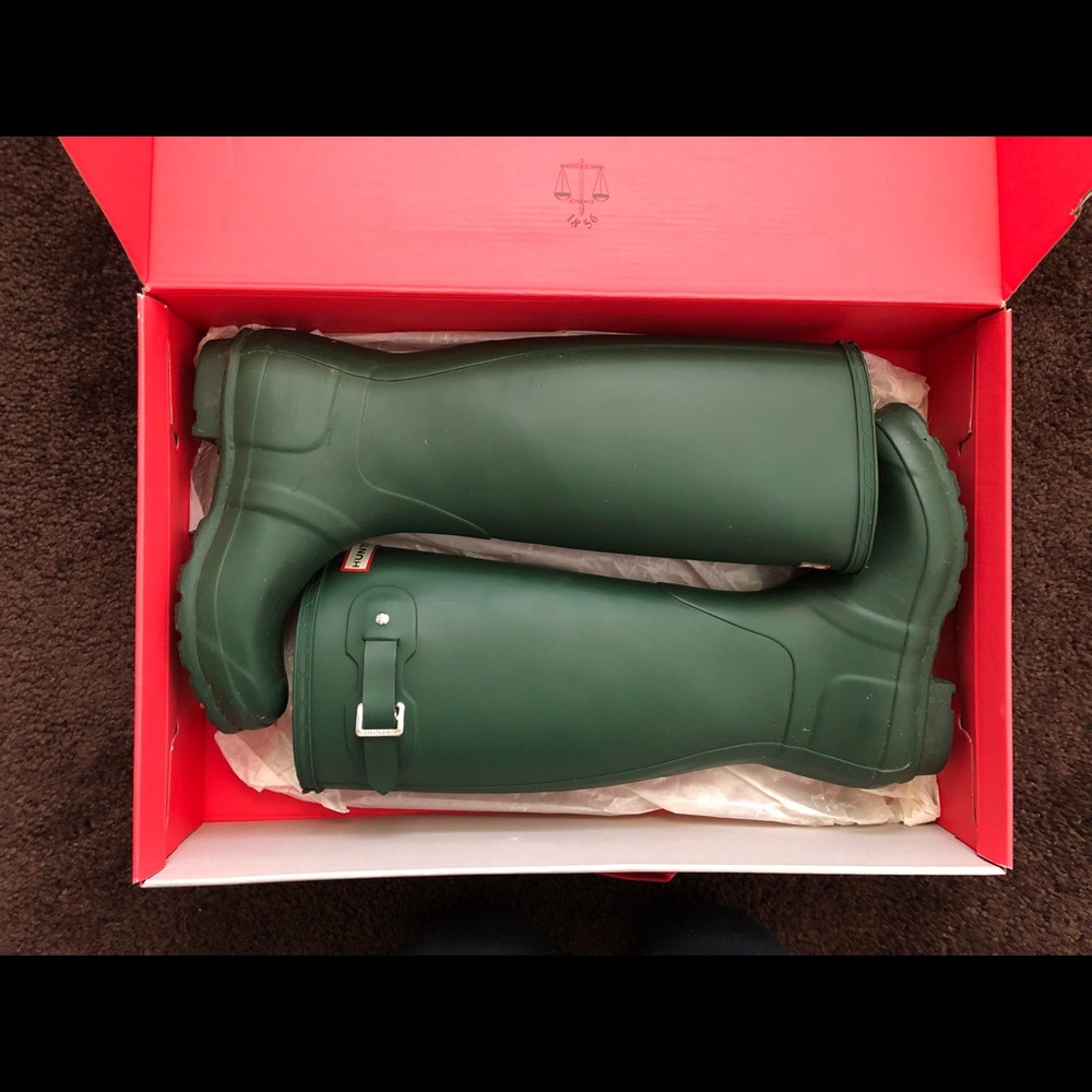 EUC Hunter Original Tall Rain Boot; Hunter Green